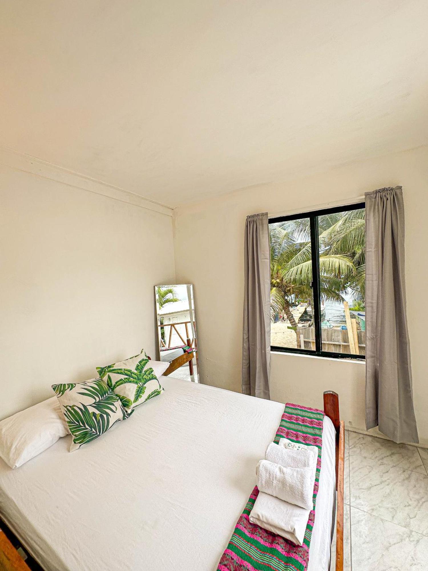 Bella's Backpackers Hostel