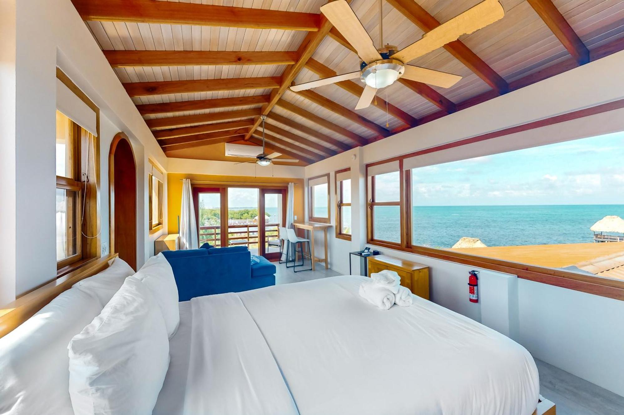 Beachfront Island Pearl Gold Standard Certified