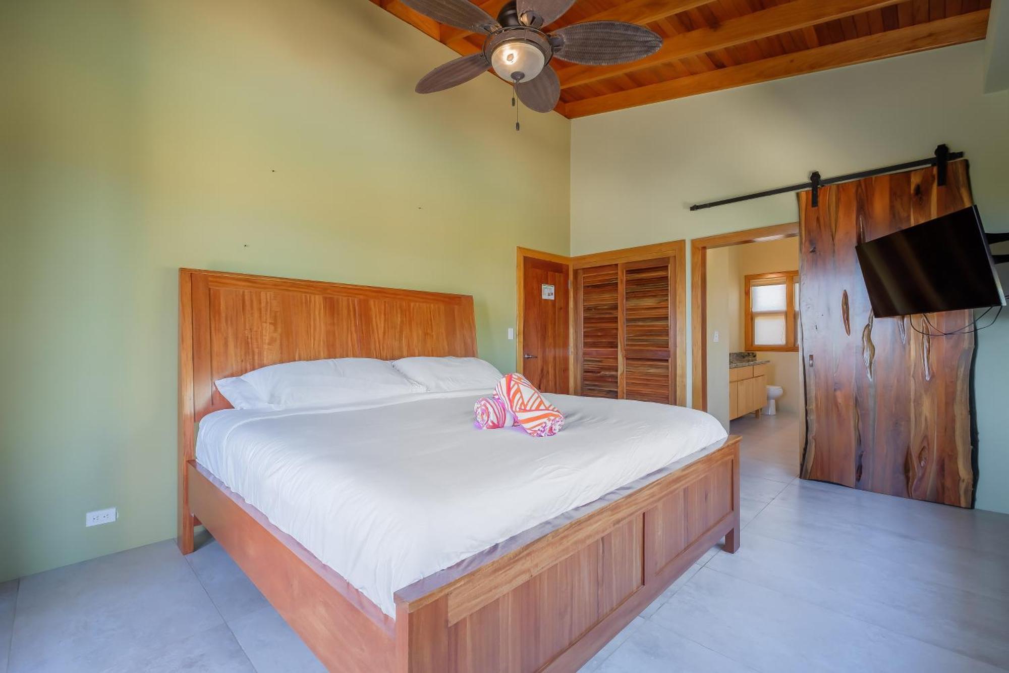 Beachfront Island Pearl Gold Standard Certified Villa *