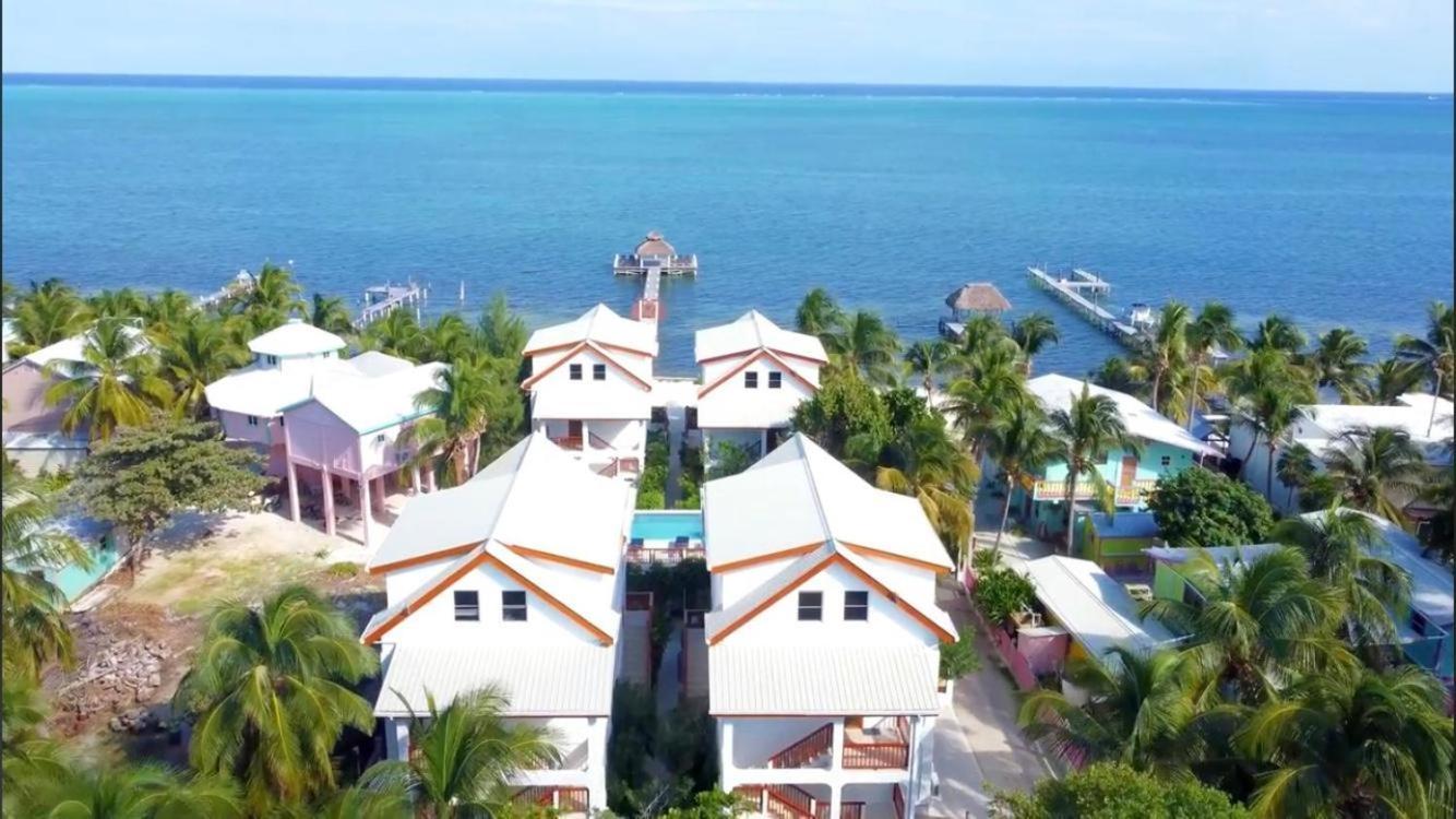 Velento Oceanfront Penthouse #1 Holiday home *