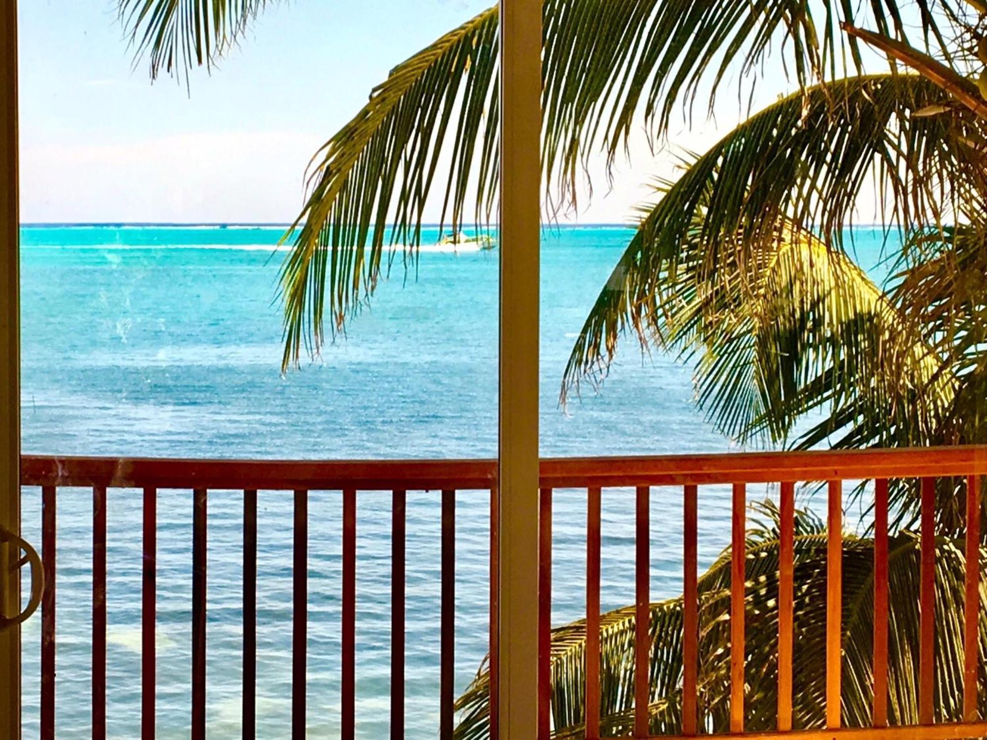 Holiday home Velento Oceanfront Penthouse #1 *