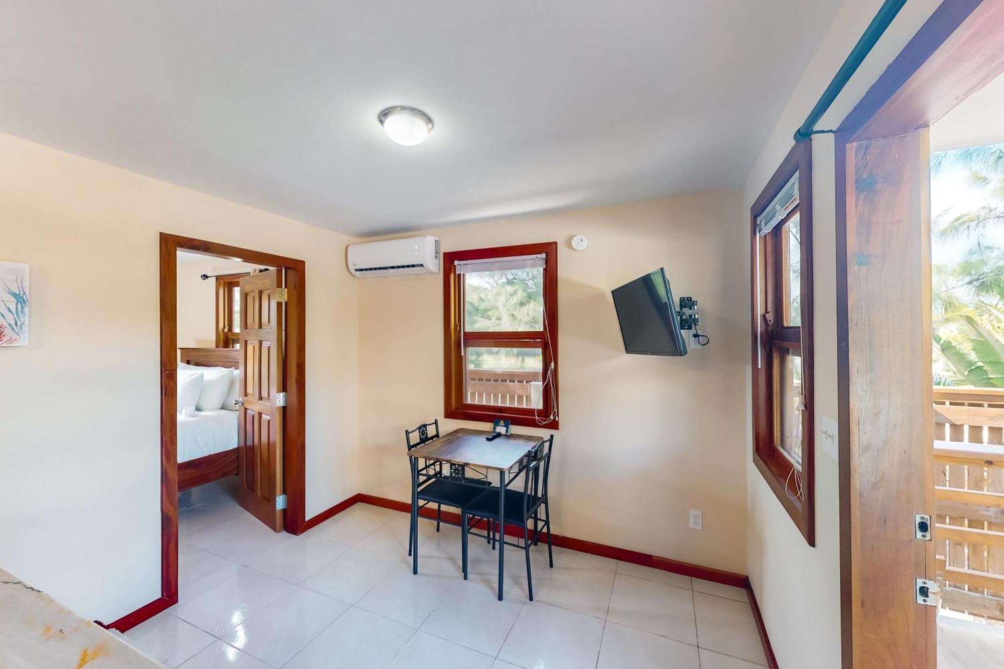 Holiday home 4 At Island Pearl Gold Standard Certified Caye Caulker