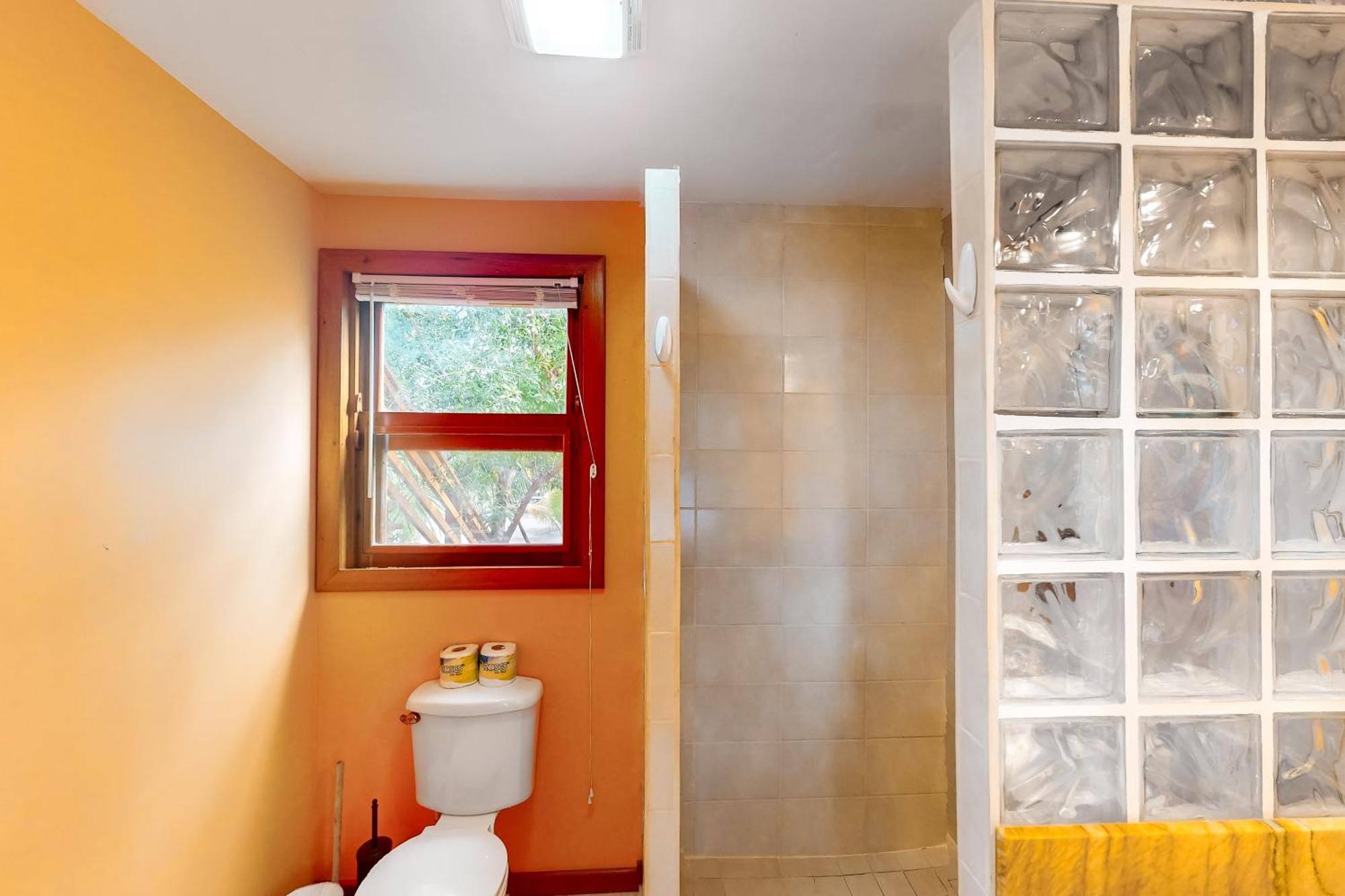 Holiday home 4 At Island Pearl Gold Standard Certified Caye Caulker