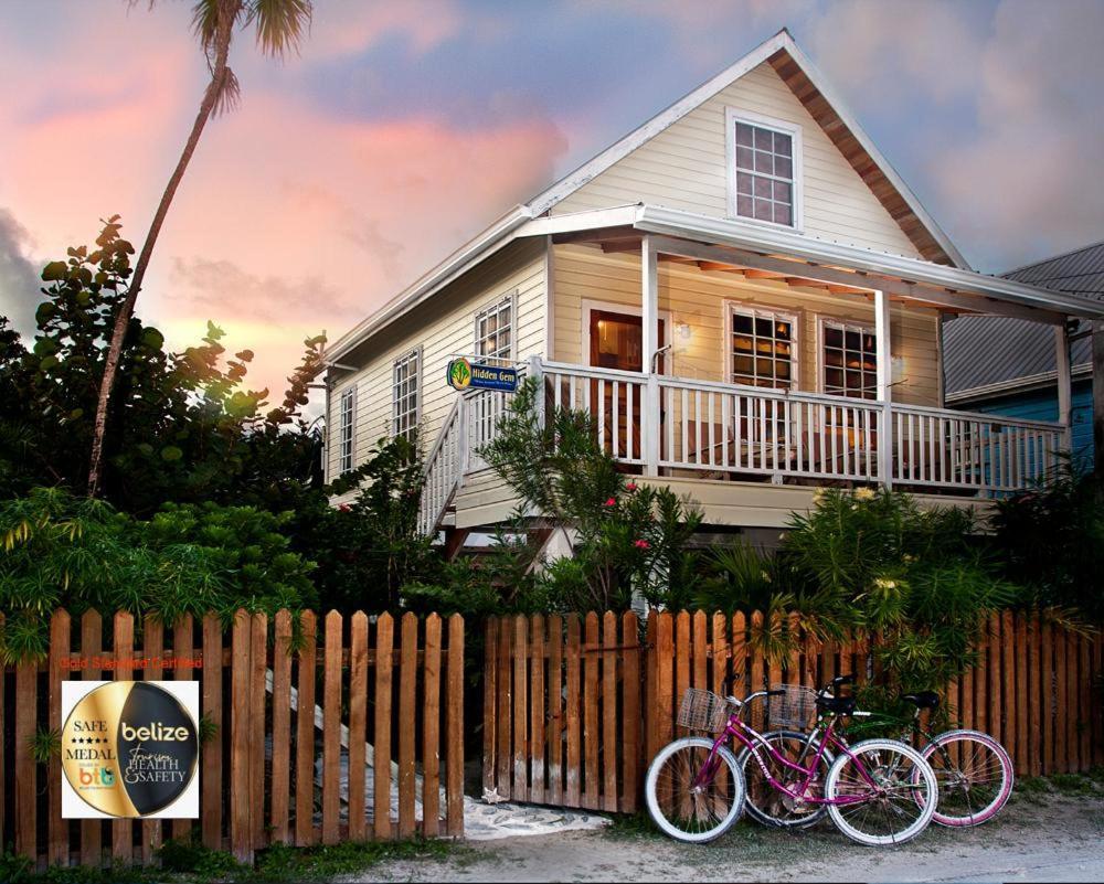 Hidden Gem * Caye Caulker