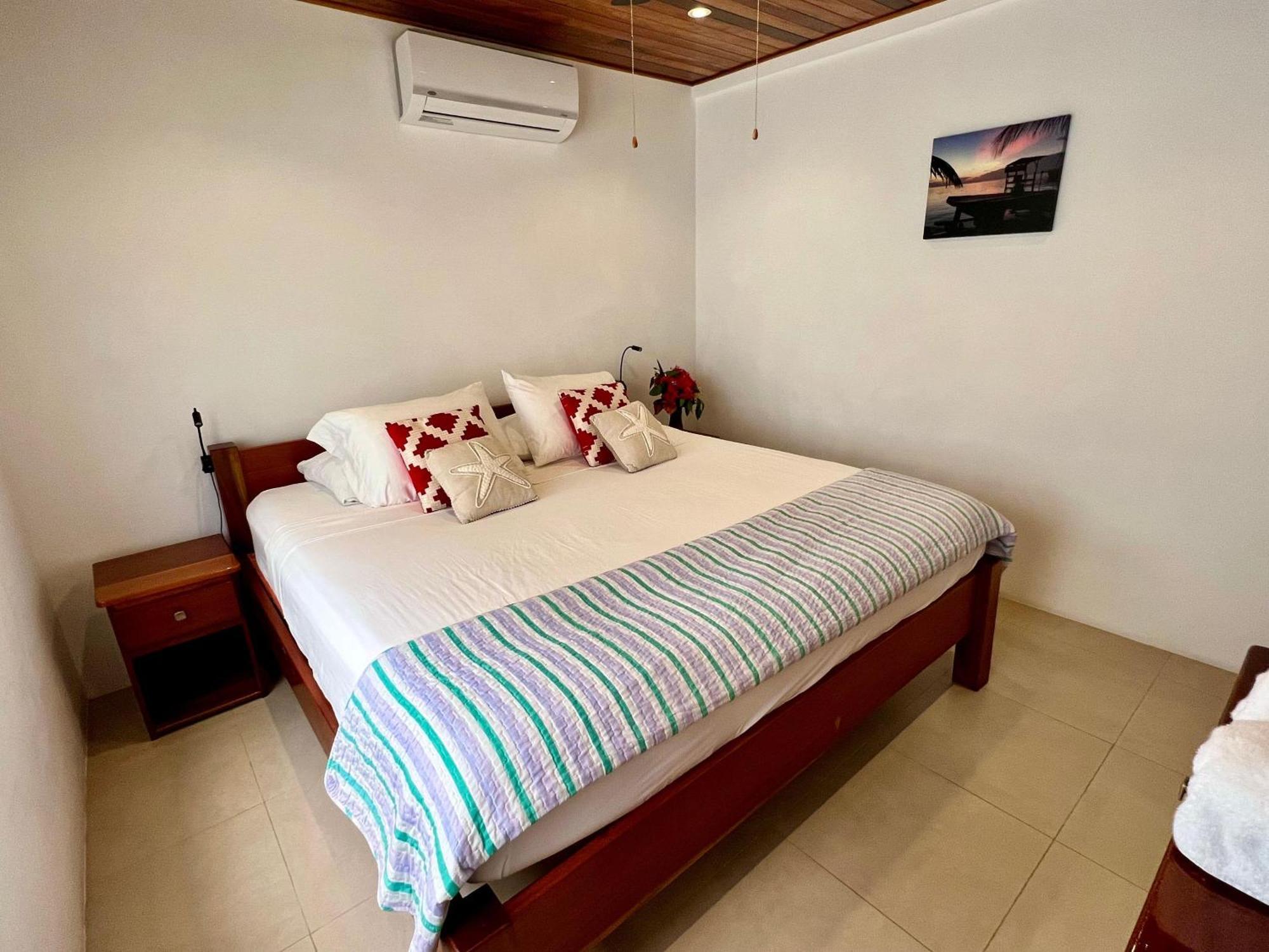 Caribbean Sunrise Villa Cayo Caulker