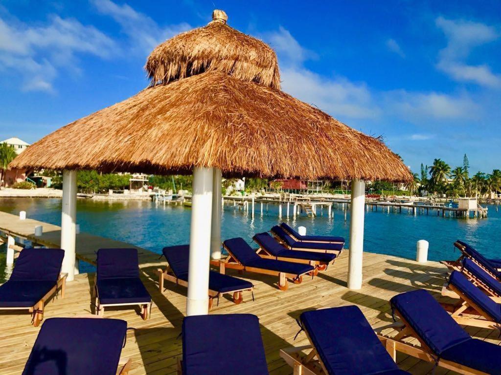 Velento Partial Ocean View #8 Cayo Caulker