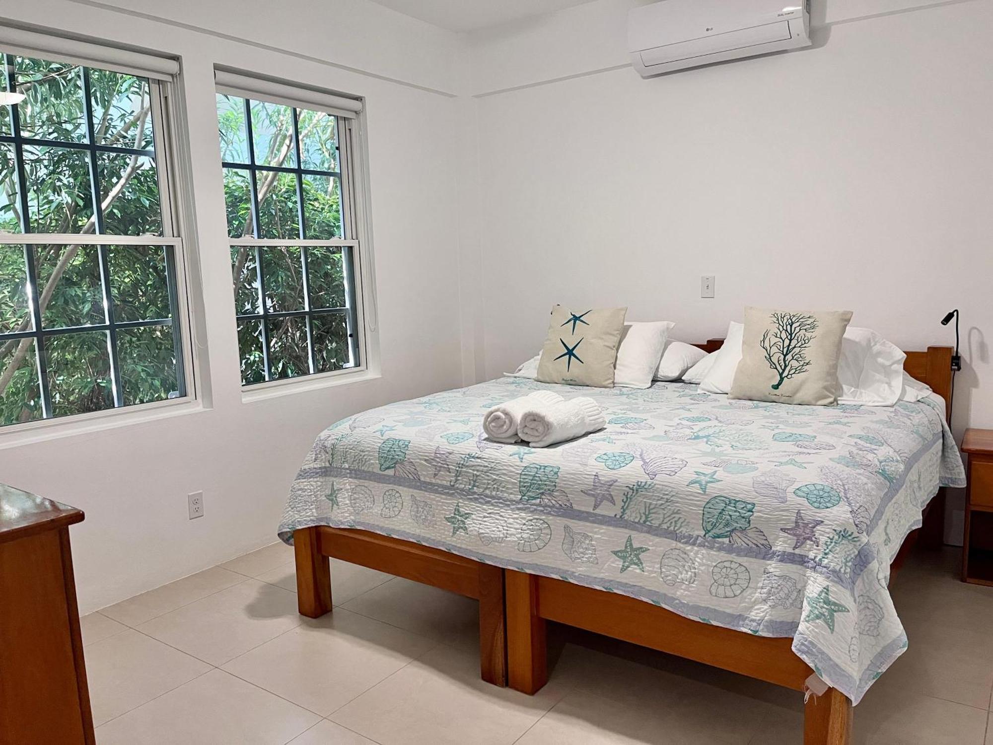 Velento Level #9 * Caye Caulker