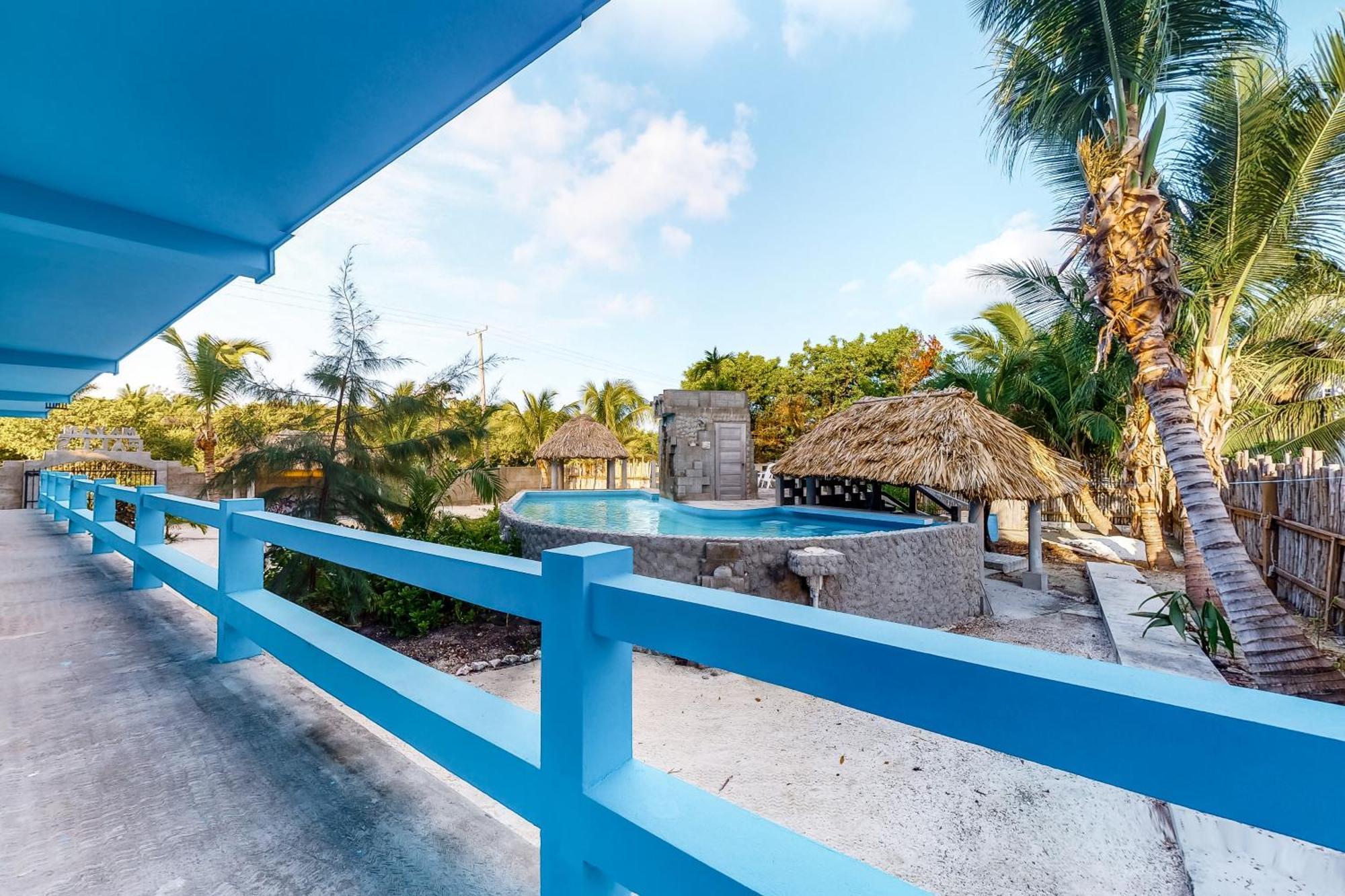 Mayan Falls Aparthotel