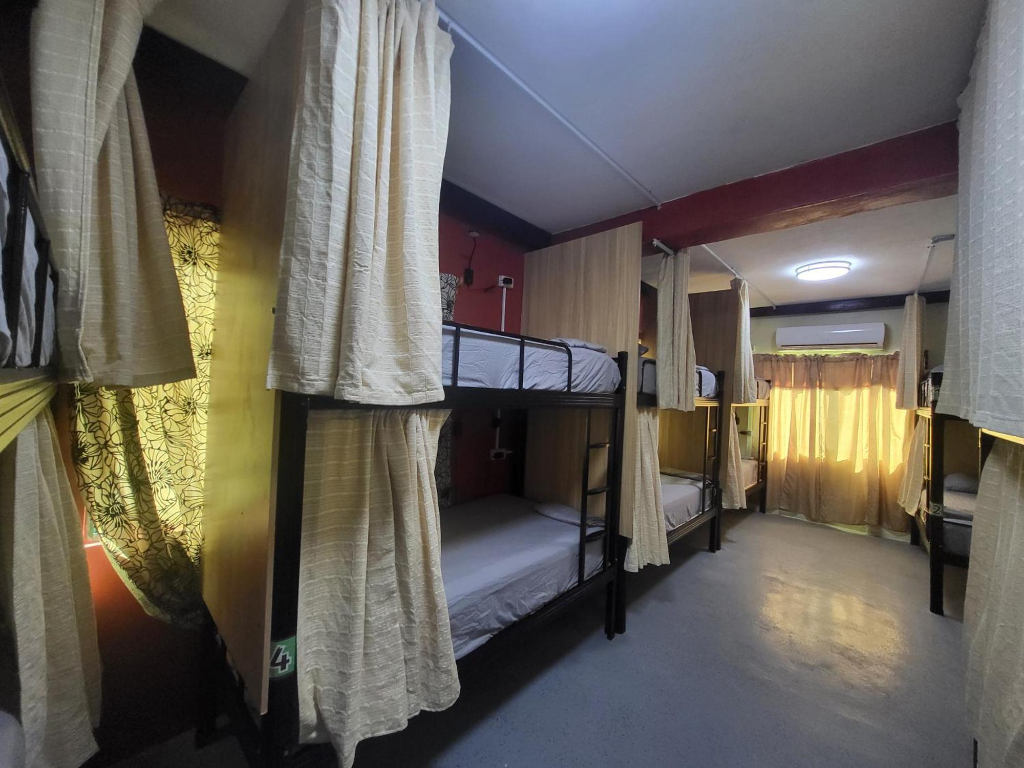 Hotel Plaza 3*