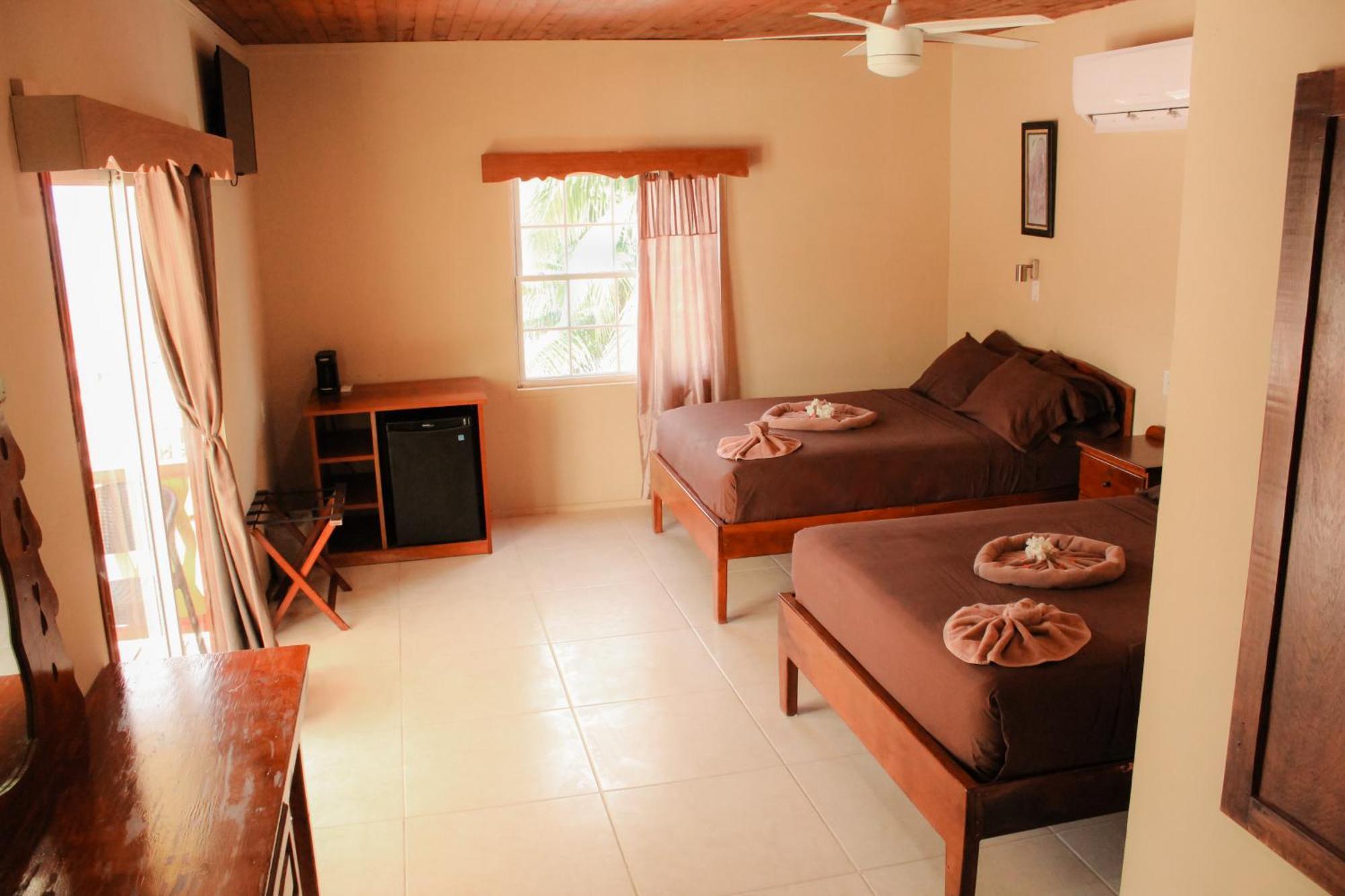 Tropical Paradise Hotel Caye Caulker