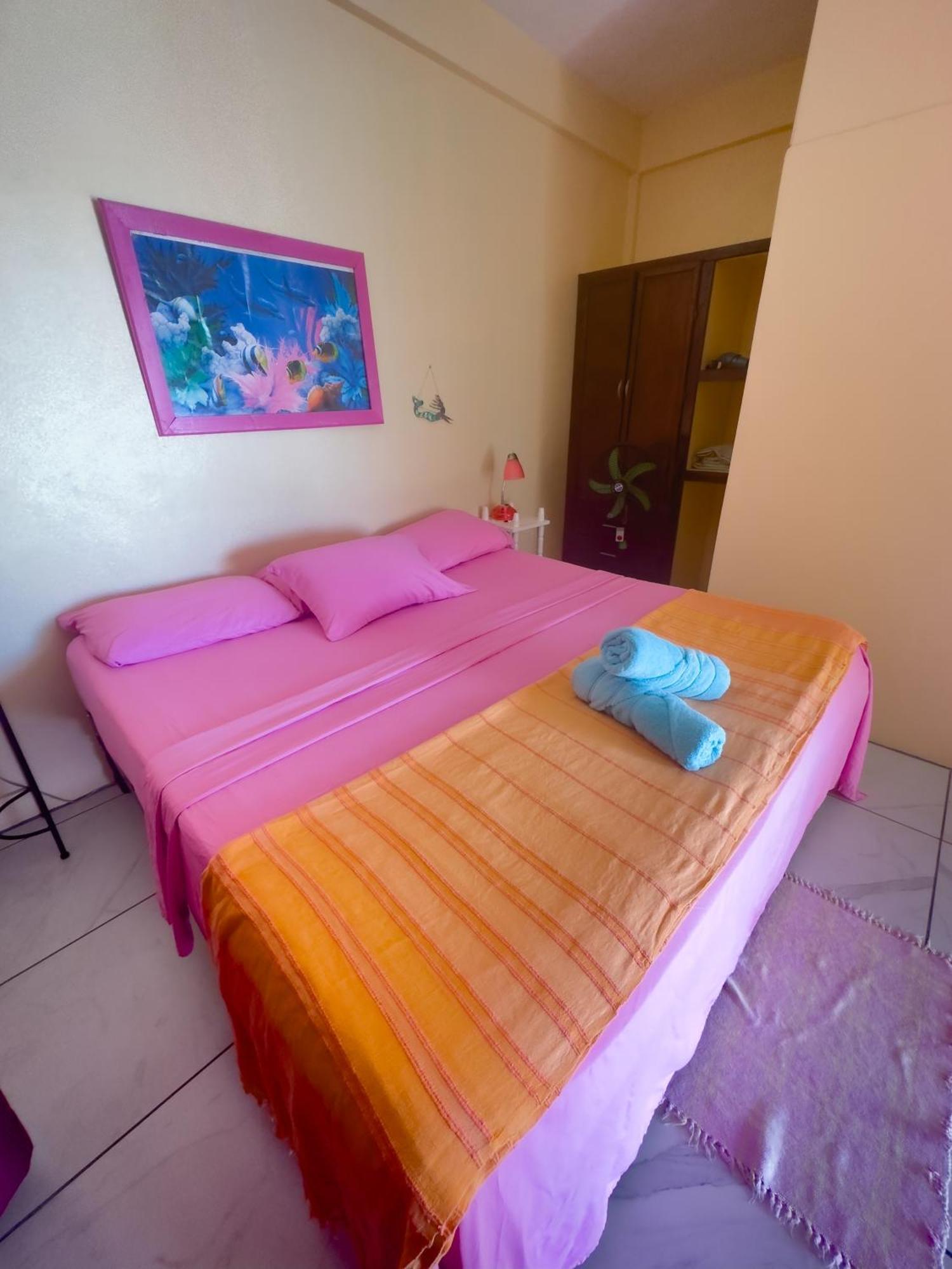 Barefoot Belize Hotel