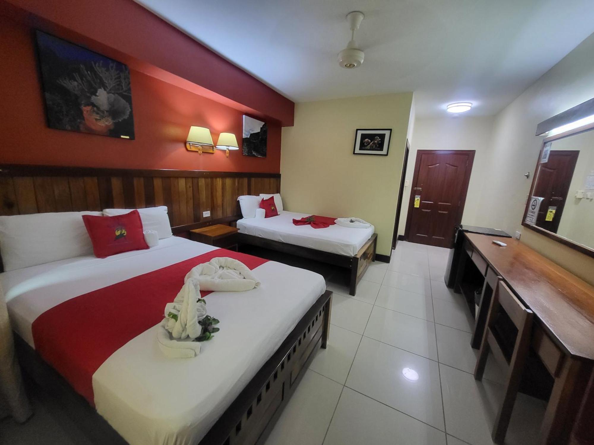 Hotel Plaza Caye Caulker