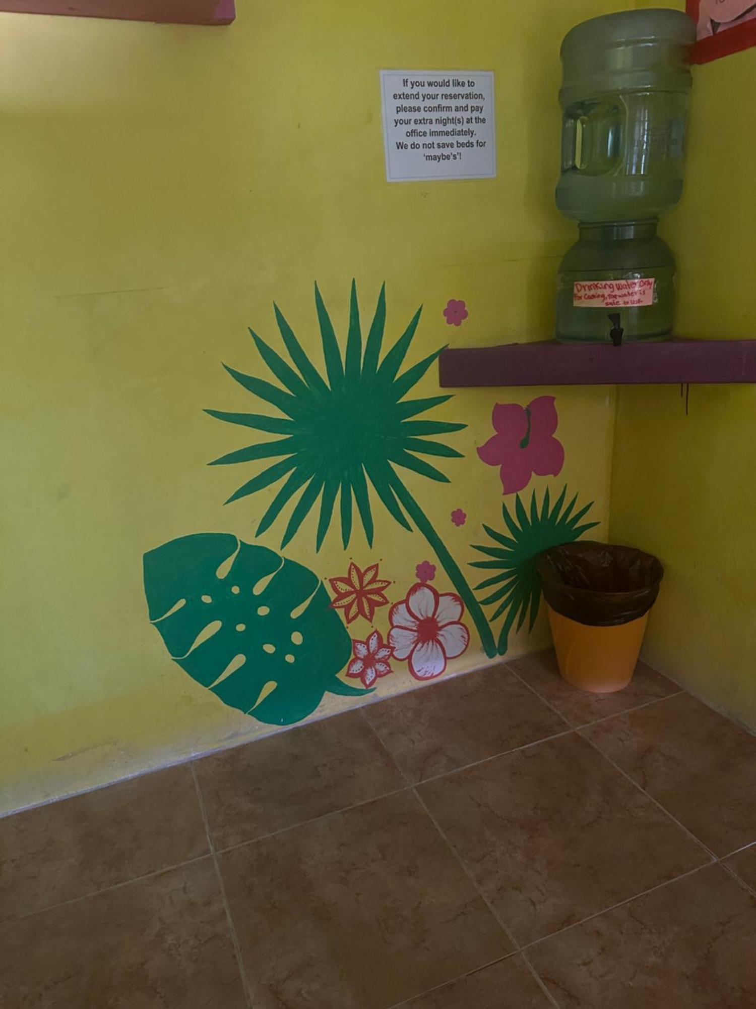 Travellers Palm Backpackers Caye Caulker