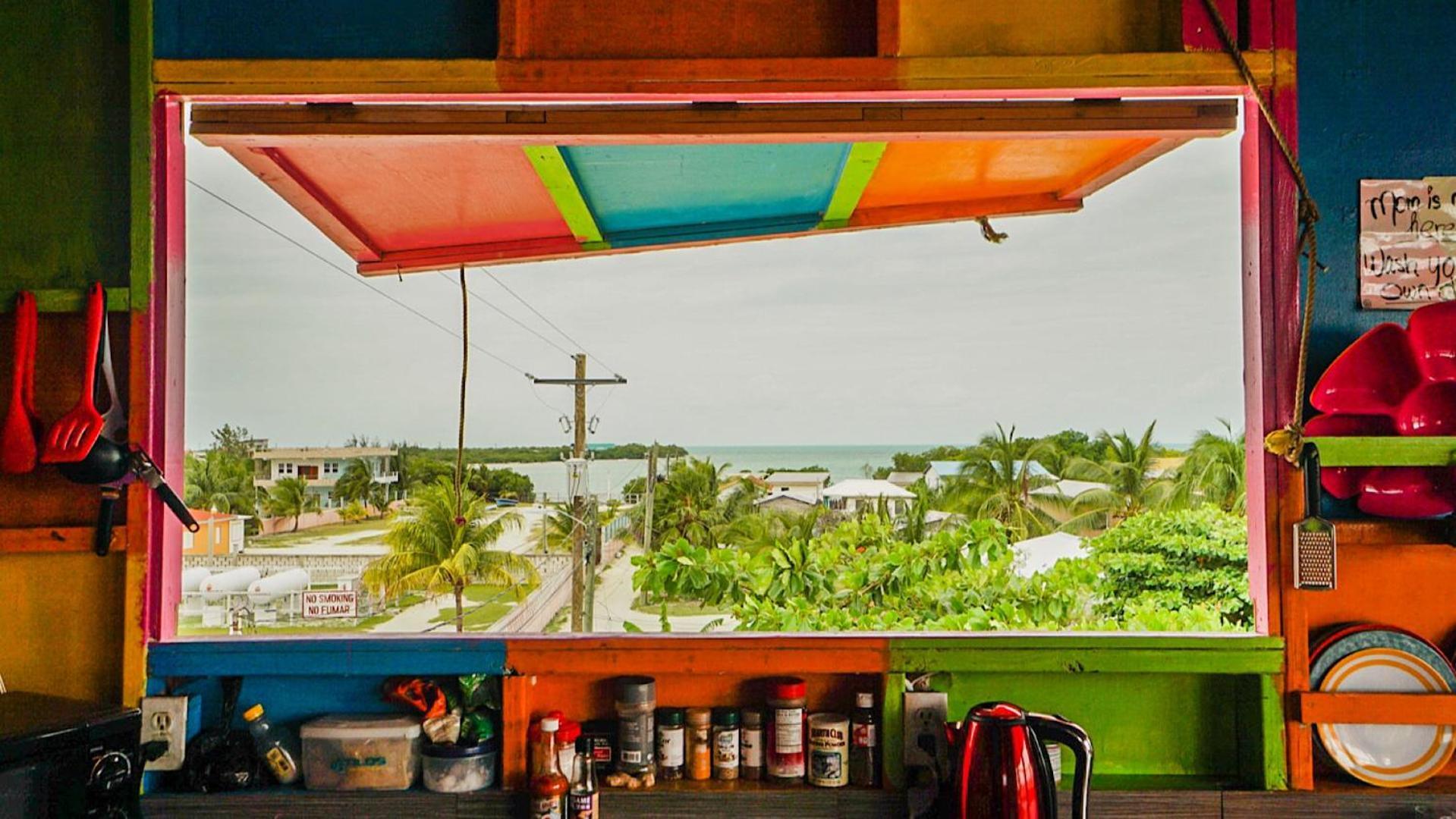 Albergue Travellers Palm Backpackers *