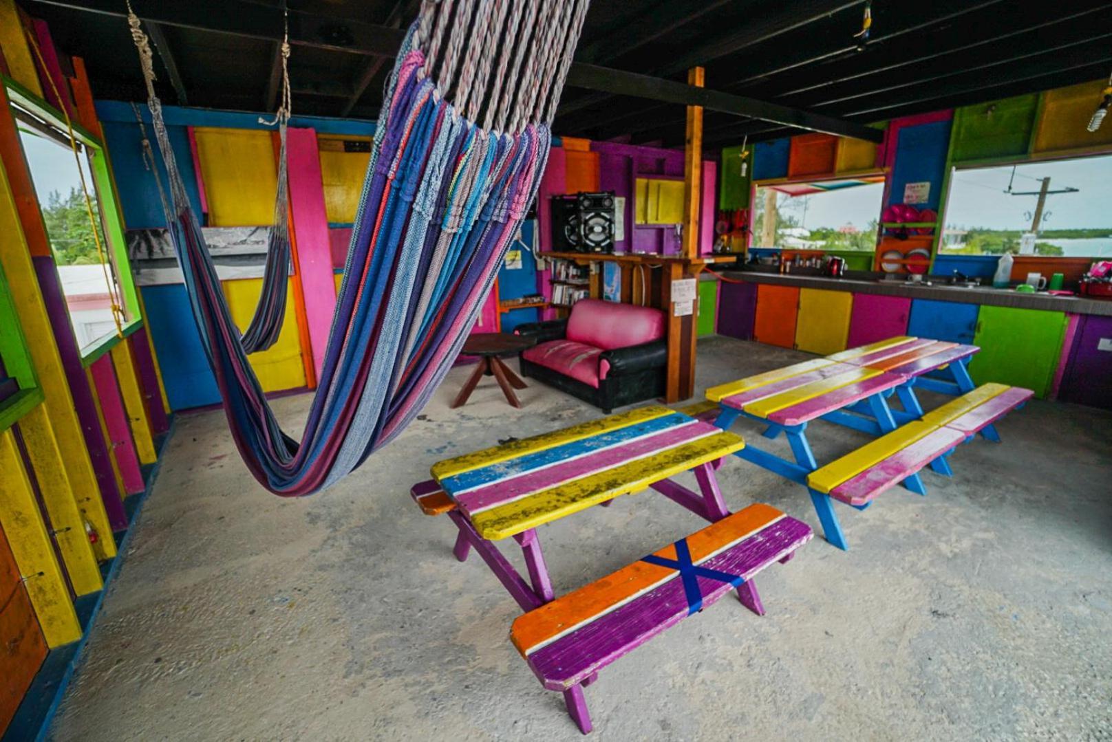 Travellers Palm Backpackers Caye Caulker