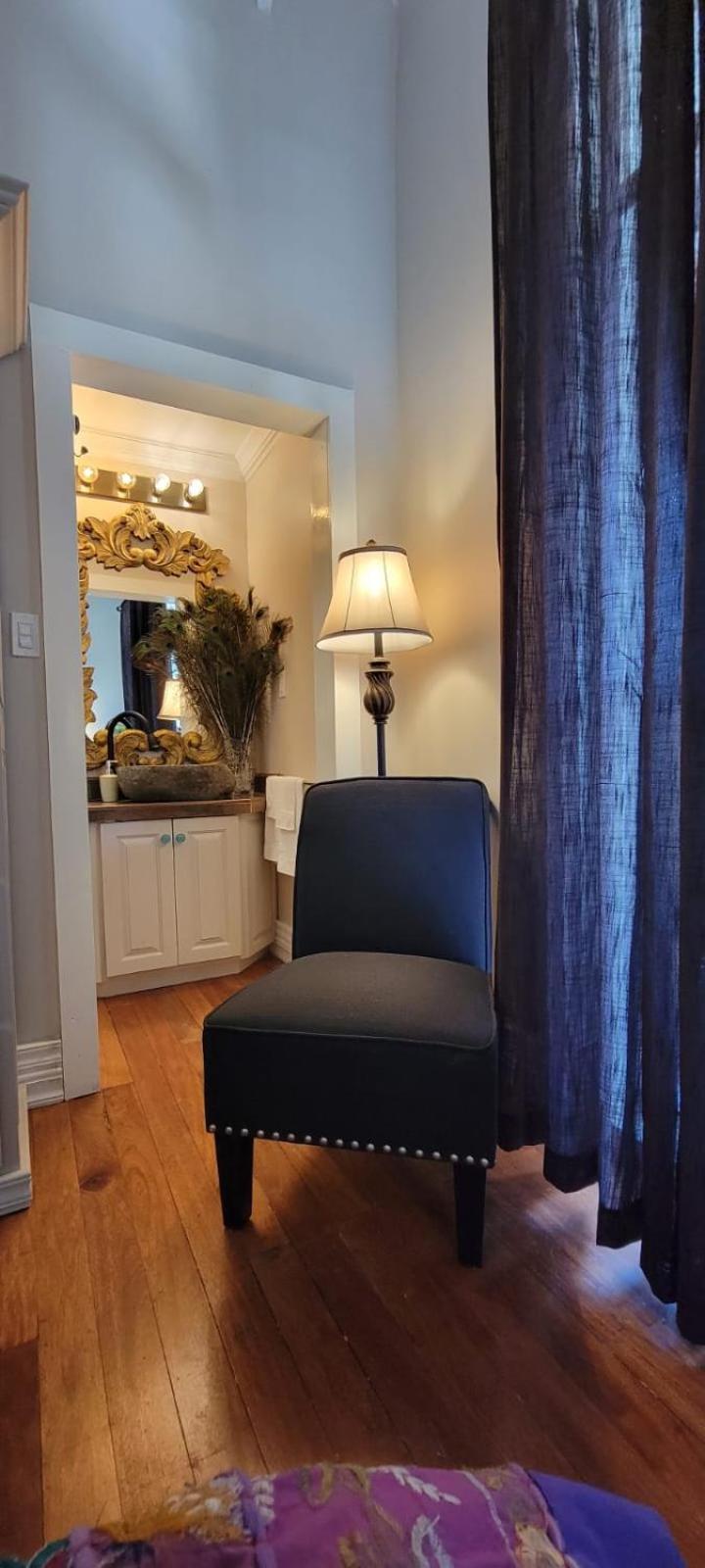 Boutique 7