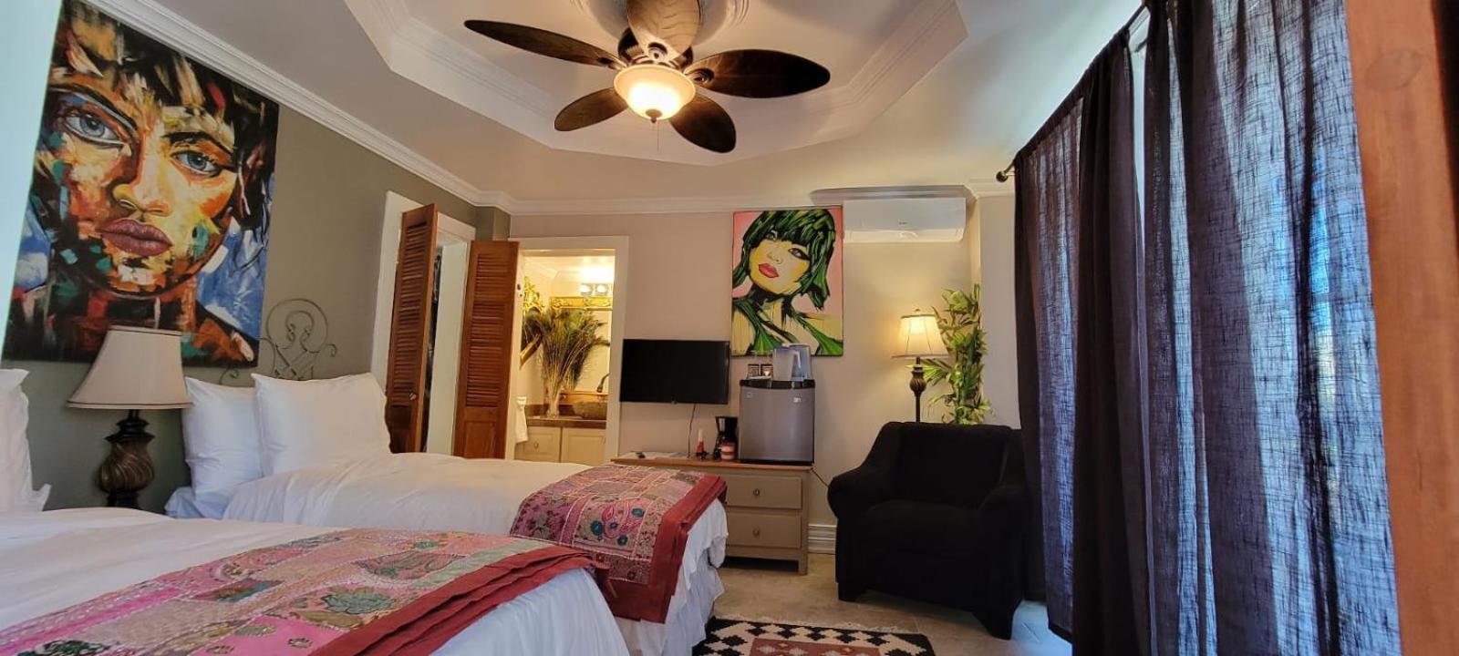 Boutique 4 *