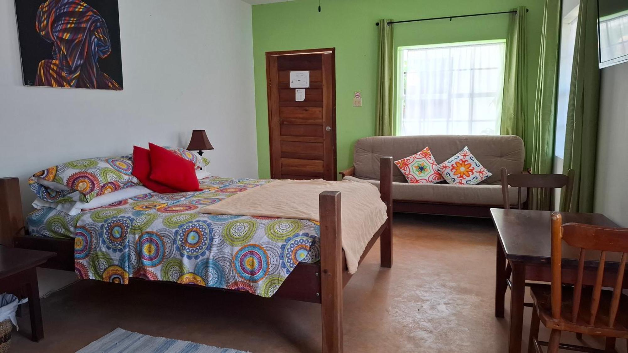 Amanda's Place - Pool And Tropical Garden Apartamento Caye Caulker
