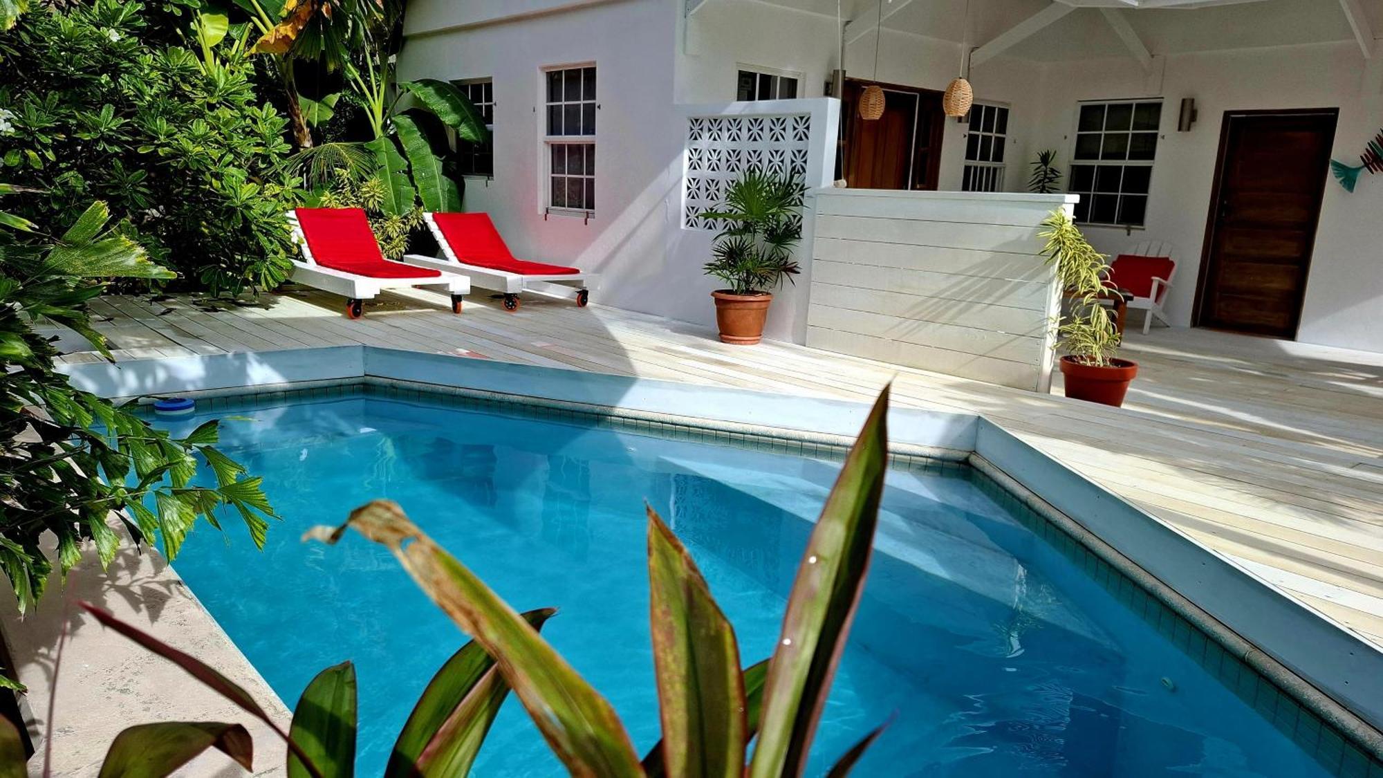 Amanda's Place Casita Carinosa - Pool And Tropical Garden Holiday home *