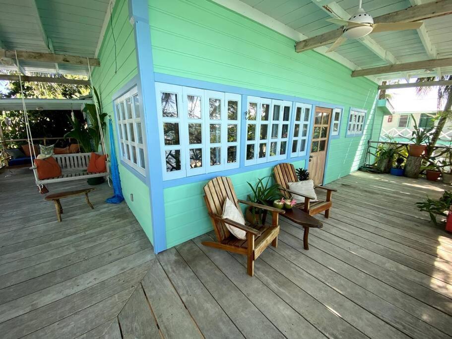 Caribbean Pavelmendoza At Ma Il Com Cayo Caulker