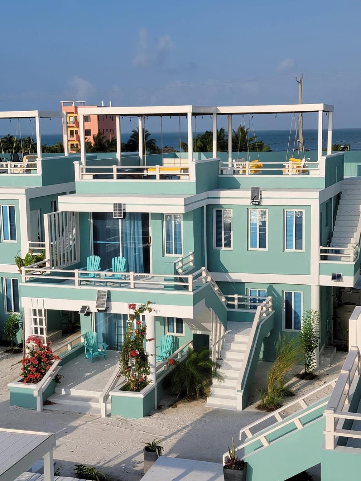 Hotel Island Magic *