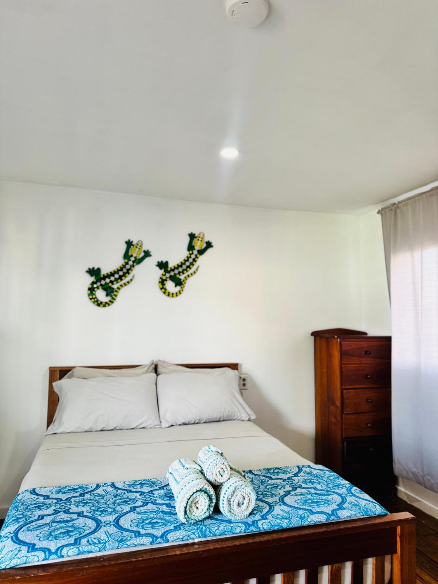 Albergue Go Slow Caye Caulker