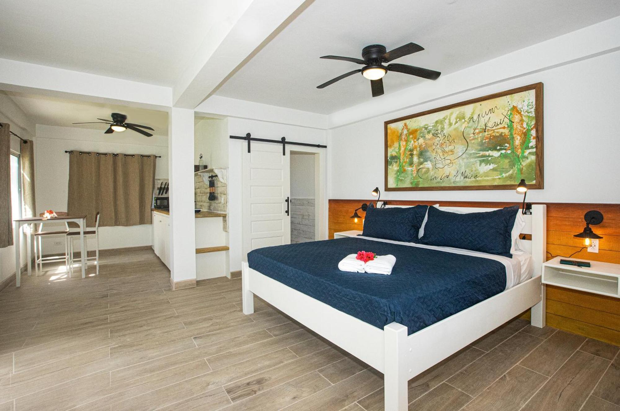 Hotel Treetops Caye Caulker