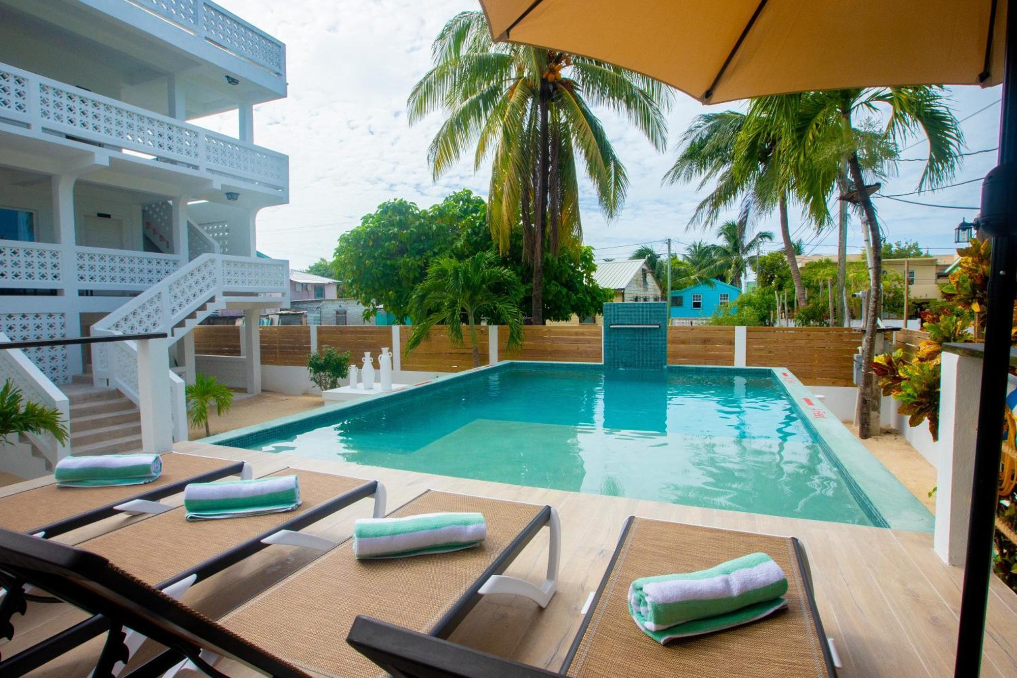 Treetops Hotel 5*