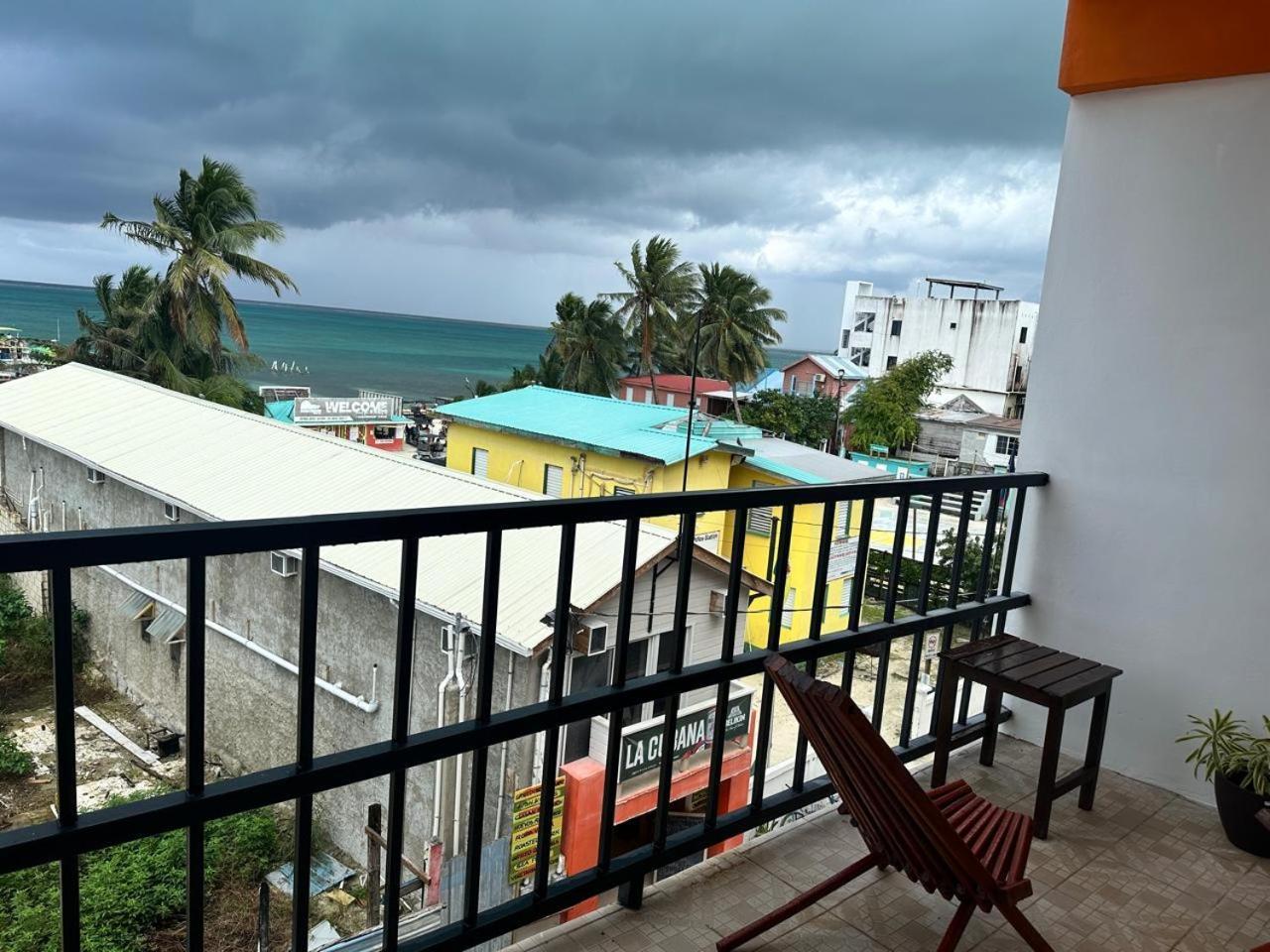 Enjoy Hotel Caye Caulker