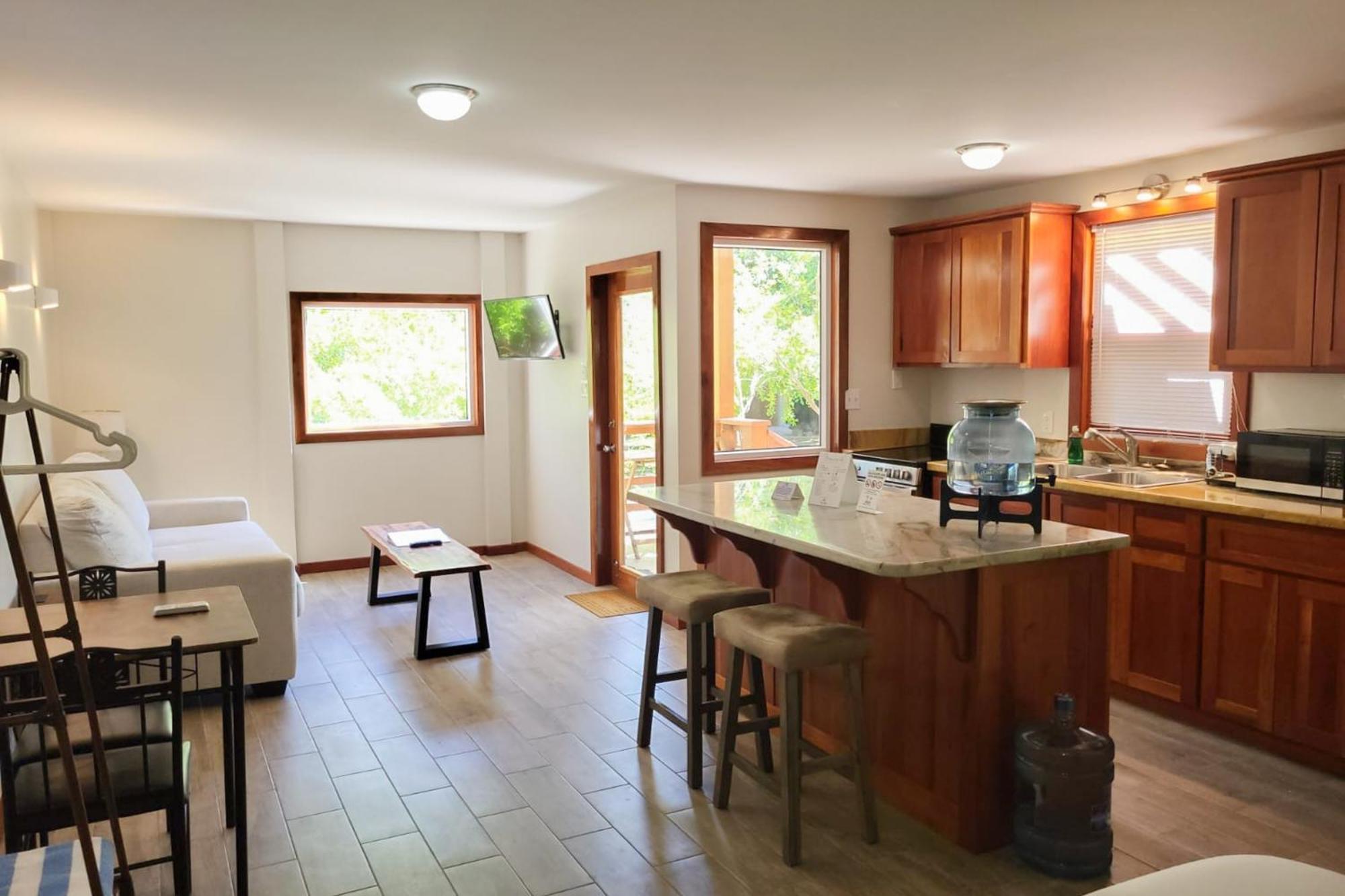 5 At Island Pearl Gold Standard Certified Holiday home Caye Caulker