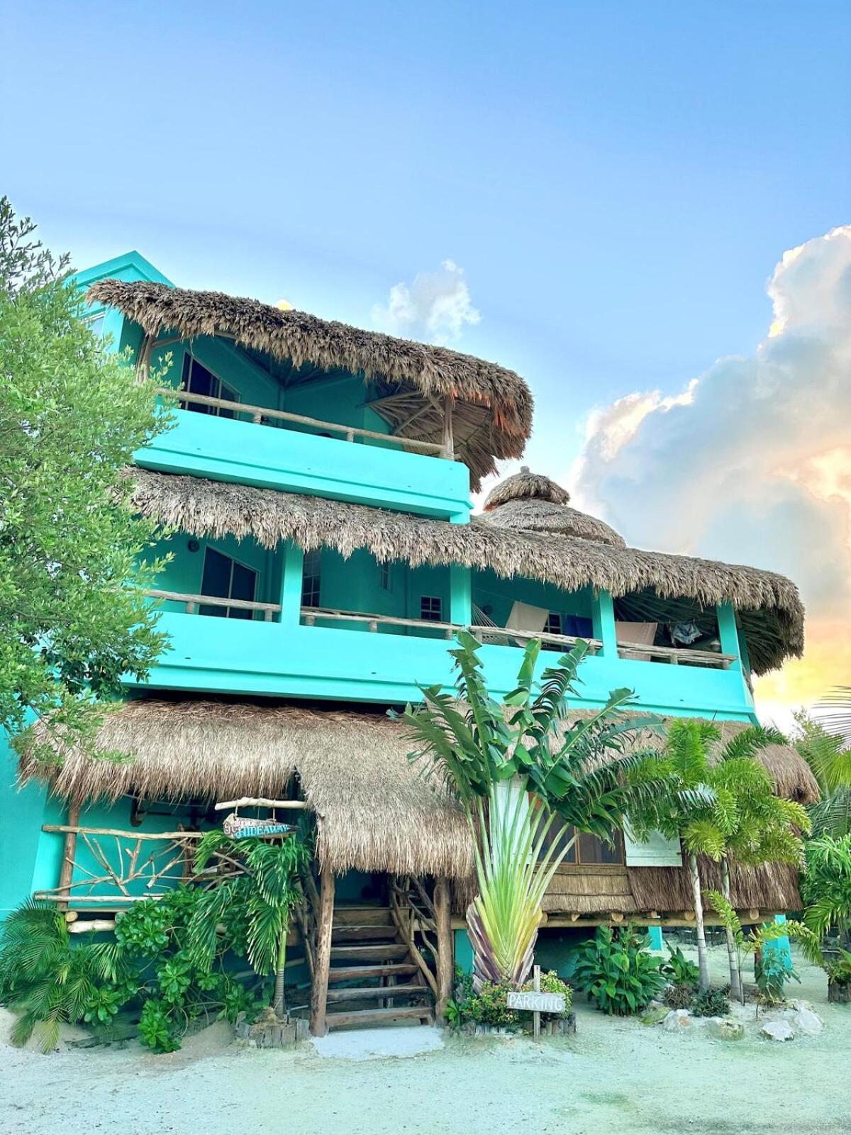 Shipwreck Cove Guest house Caye Caulker