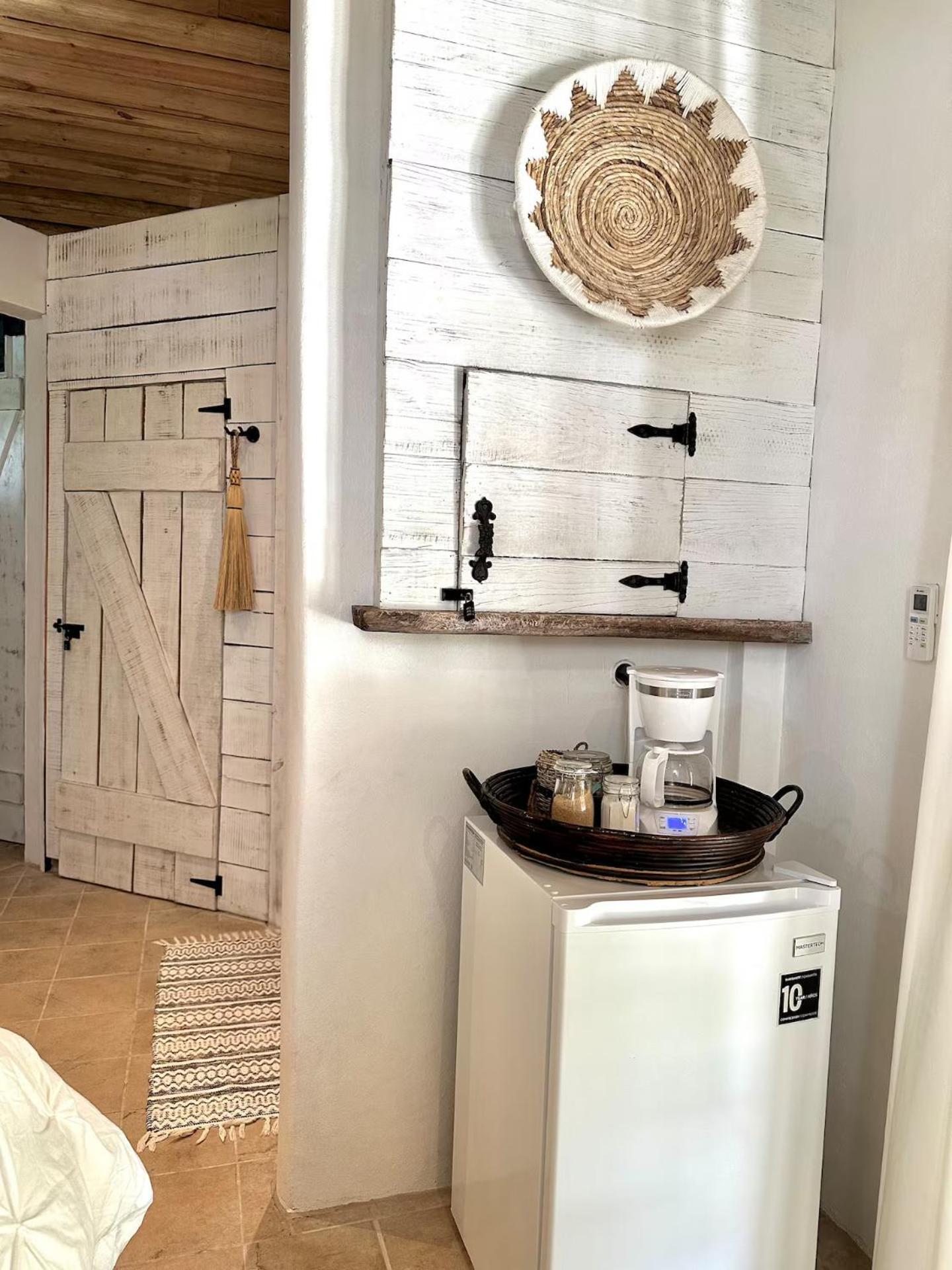 Shipwreck Cove Guest house