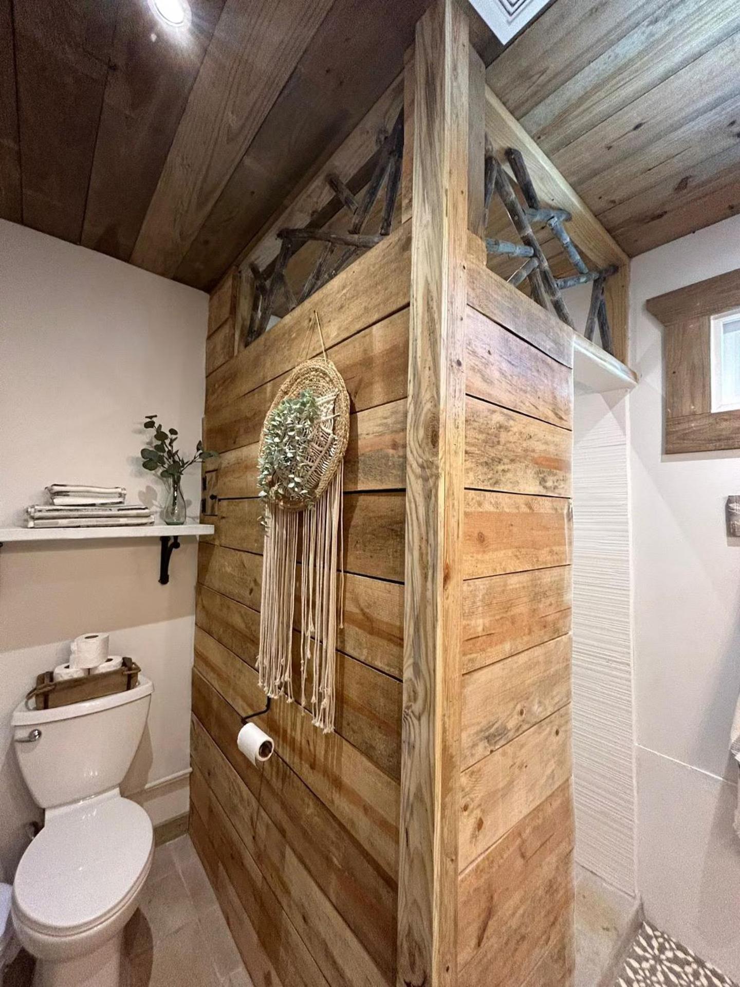 Shipwreck Cove Guest house Caye Caulker