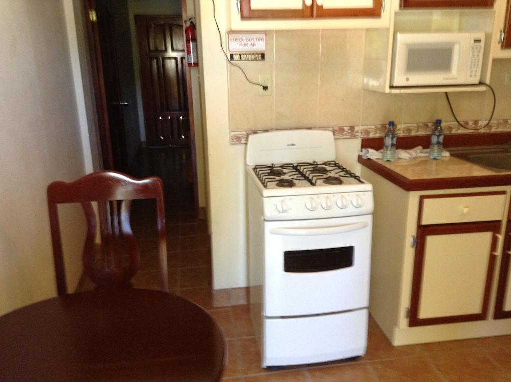 Panchos Caye Caulker