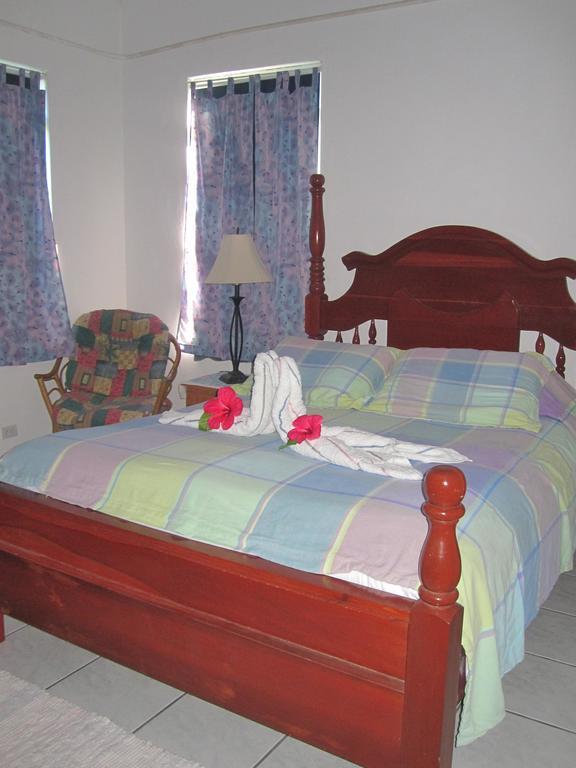 Sapphire House * Caye Caulker