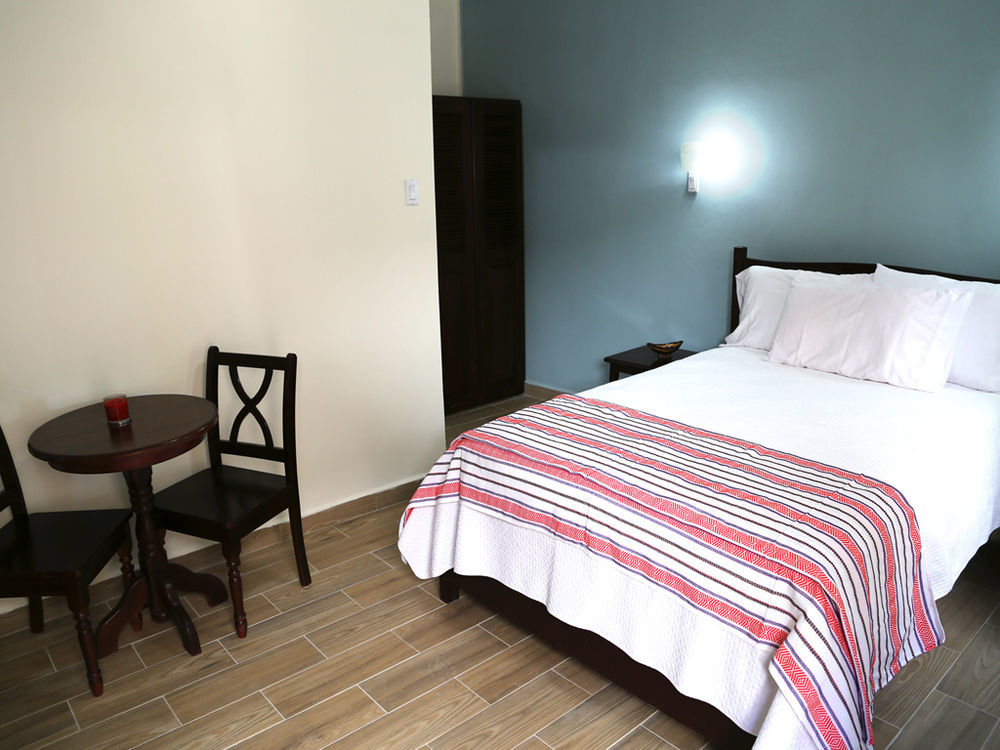 Jans 2* Caye Caulker