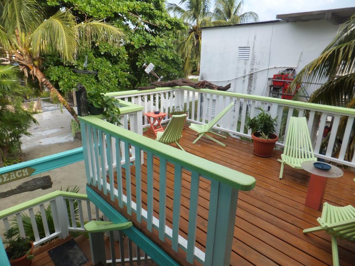 The Bottle Tree House Cayo Caulker