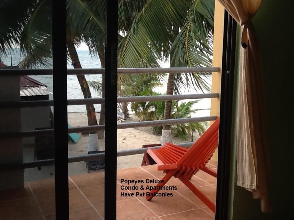 Popeyes Beach Caye Caulker * Caye Caulker