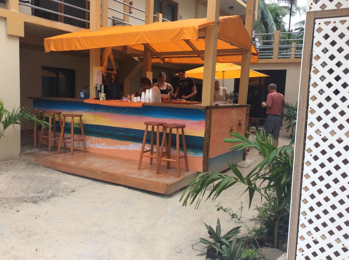 The Beach Club Resort At Caye Caulker Hotel 3*