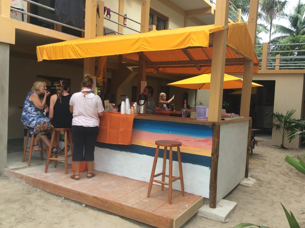 Hotel The Beach Club Resort At Caye Caulker 3*