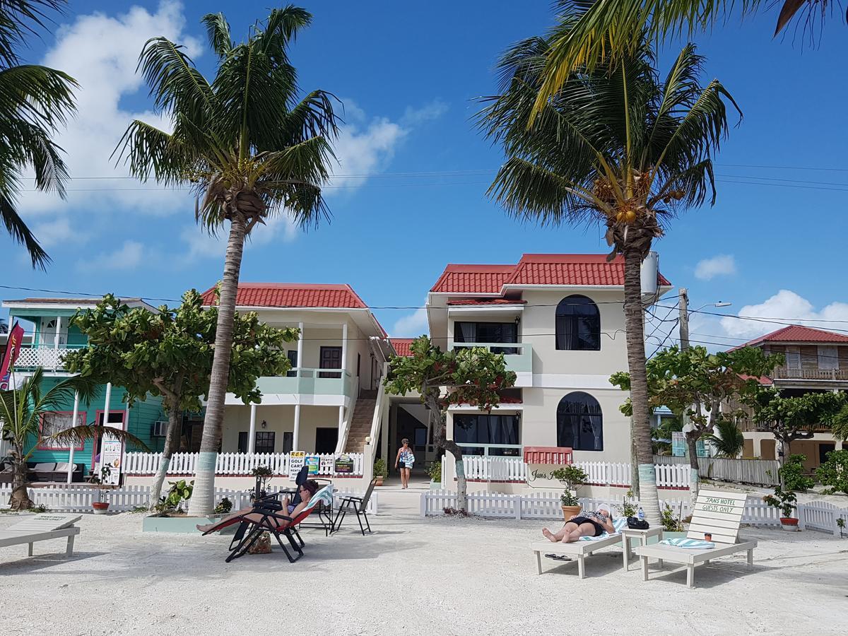 Hotel Jan's