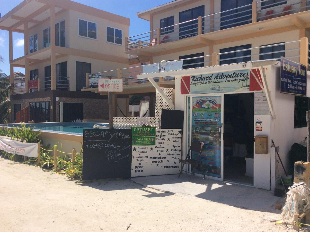 Popeyes Beach Caye Caulker *
