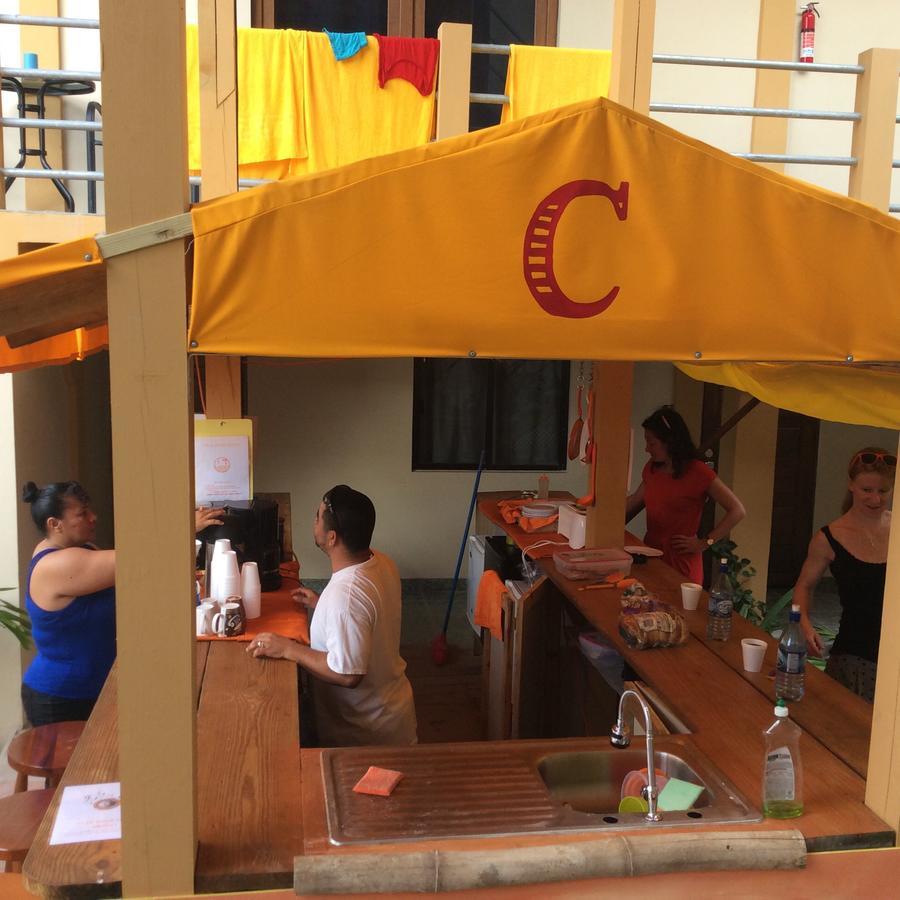 Popeyes Beach Caye Caulker Hostel
