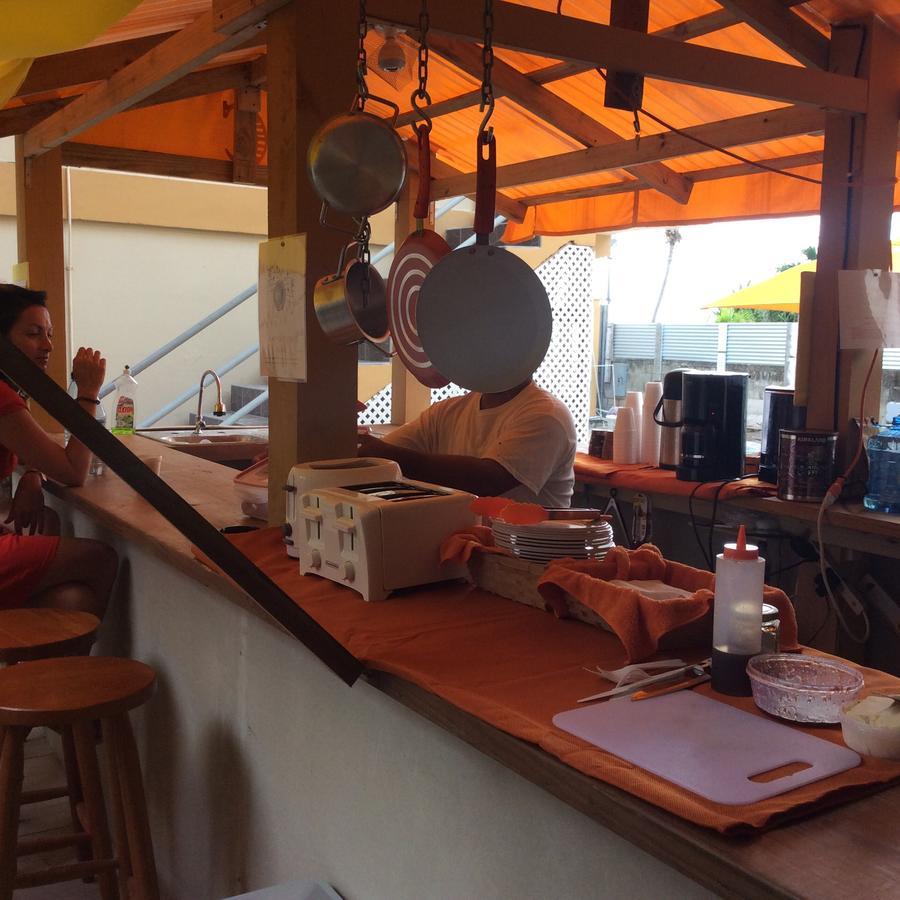 Popeyes Beach Caye Caulker Caye Caulker