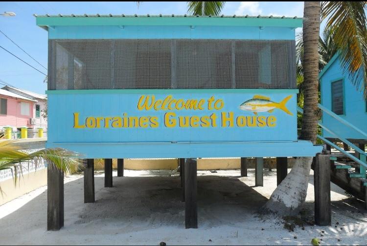 Guest house Lorraine's *