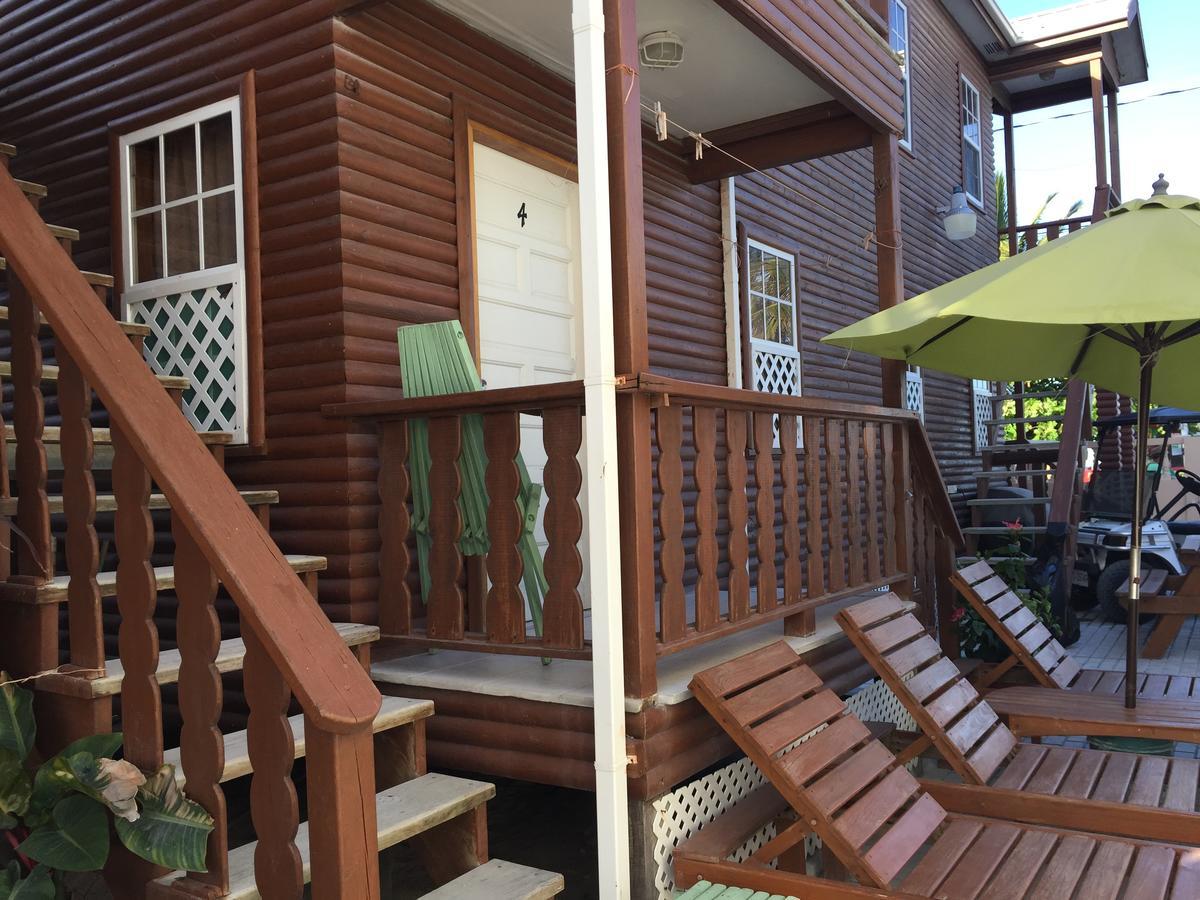 Blue Wave Hotel Caye Caulker