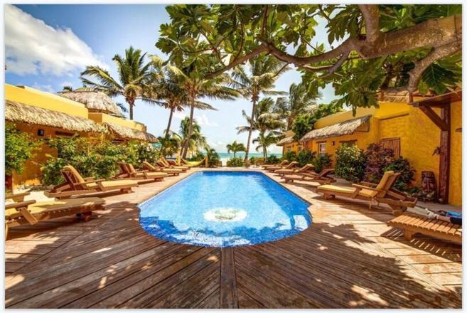 Hotel Seaside Cabanas *