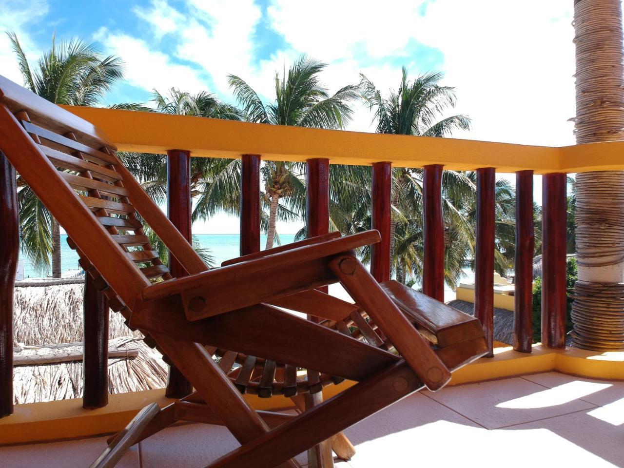 Hotel Seaside Cabanas