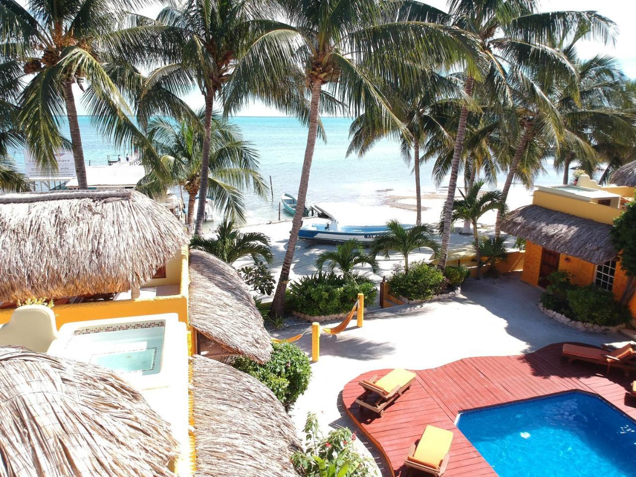 Seaside Cabanas Hotel *