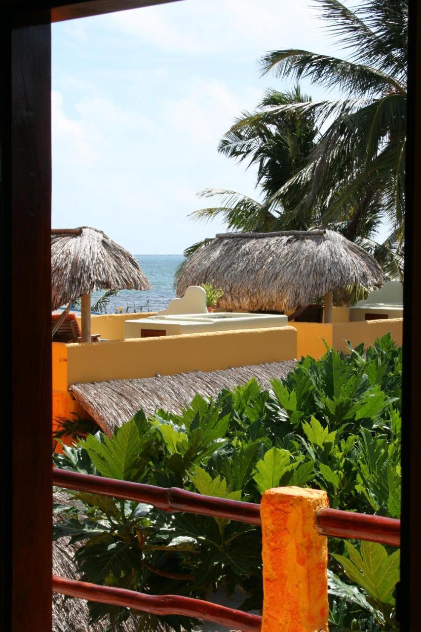 Hotel Seaside Cabanas